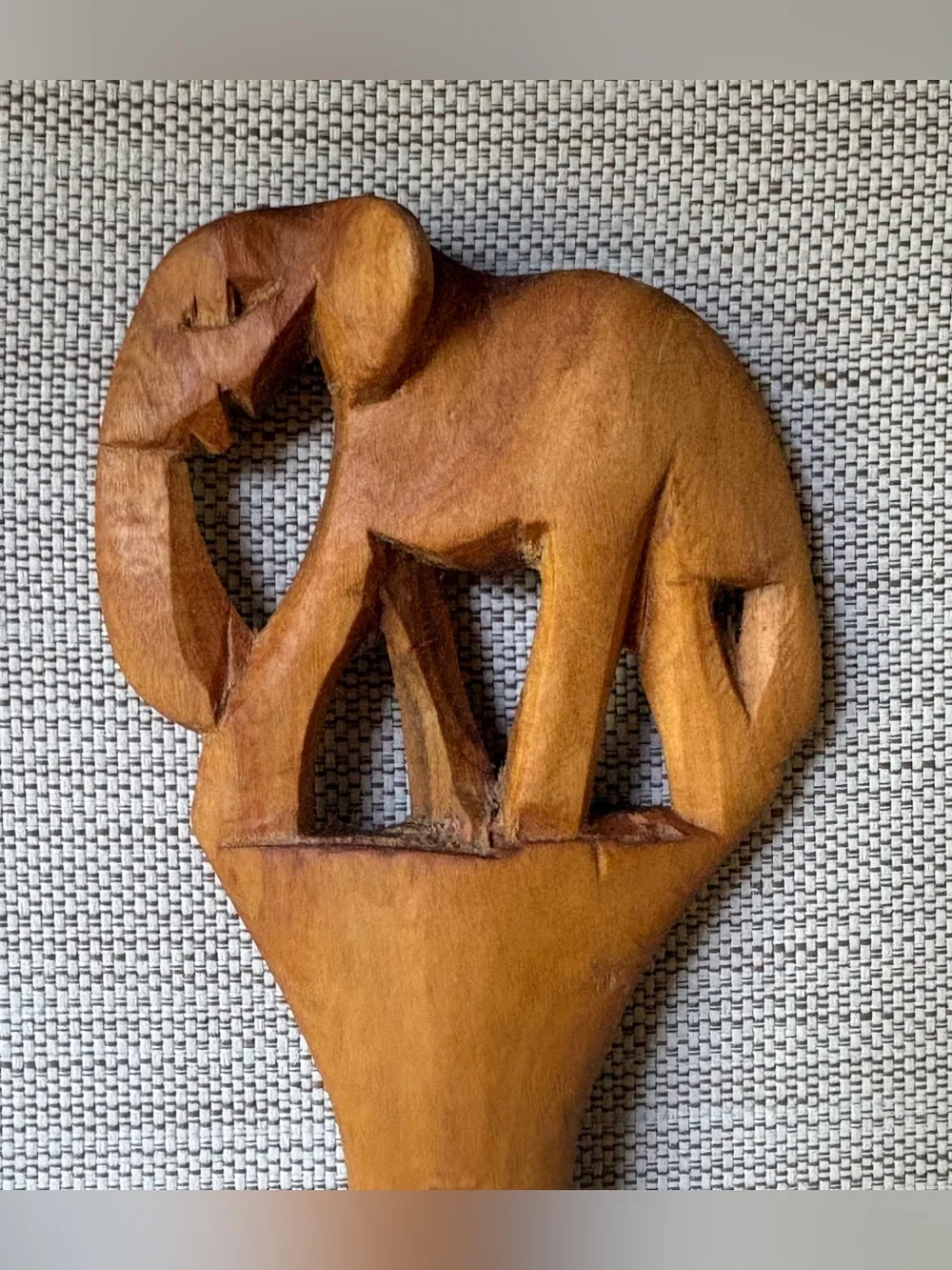 Vtg Hand Carved African Wood Salad Servers Elephant Rhino Safari Spoon Fork Set